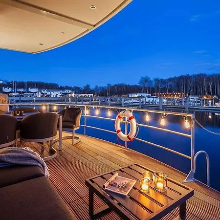 Ferienhaus Floatinghouses *