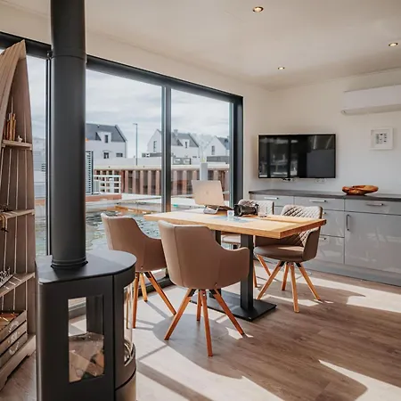 Floatinghouses * Peenemunde